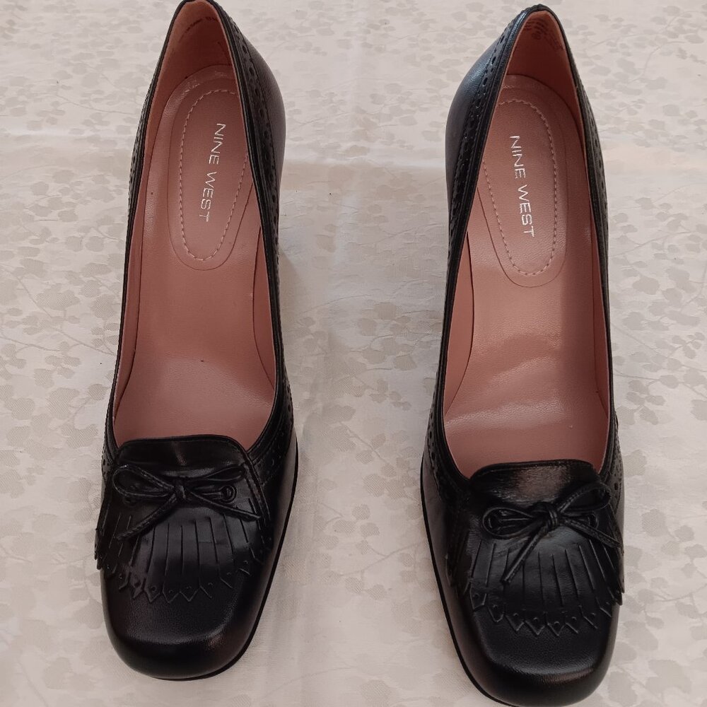 Nine West Black Leather Pumps